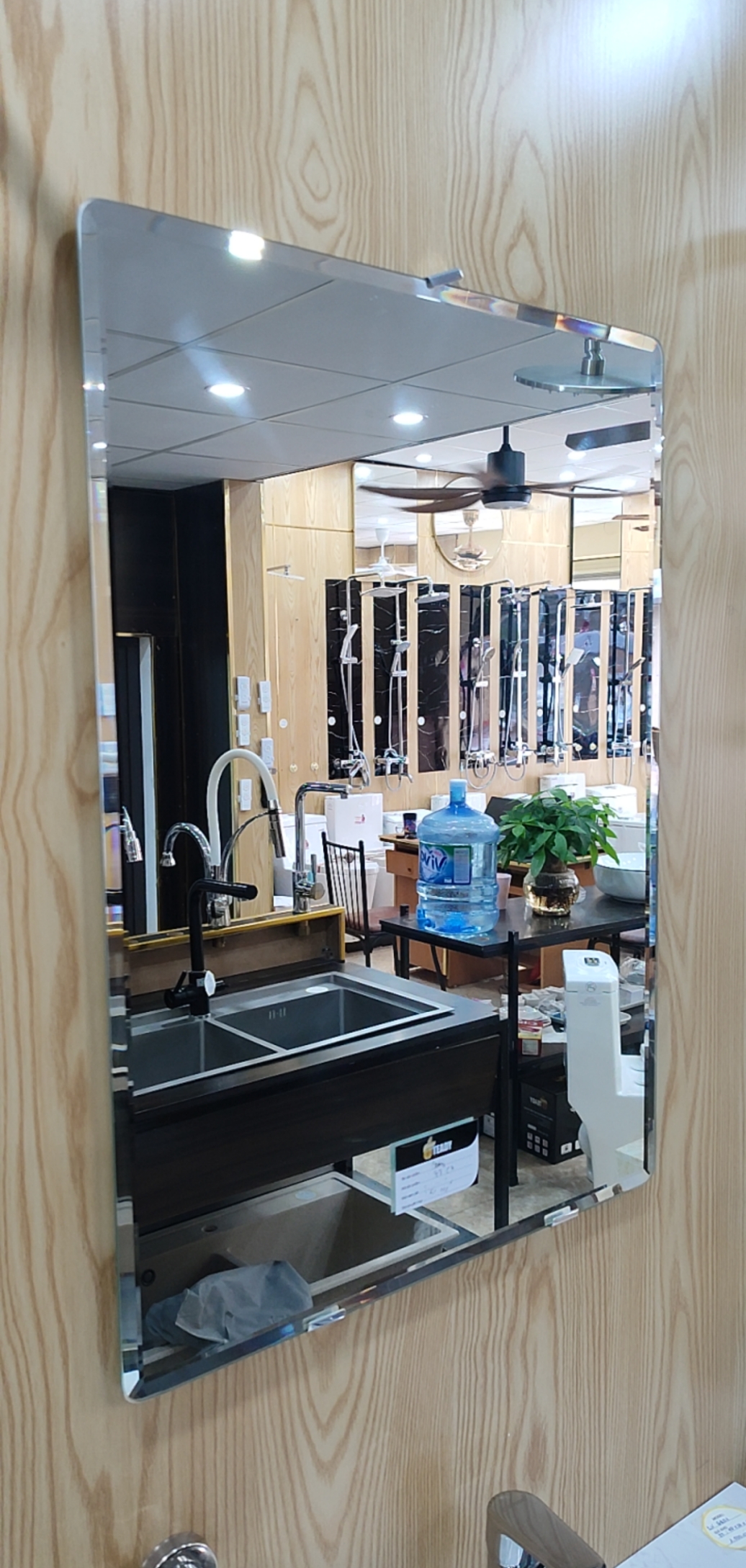 Gương Phòng Tắm Hình Chữ Nhật Bo Góc Cao Cấp – Kiểu Dáng Hiện Đại, Phôi Gương Bỉ Chống Ố - Image 4